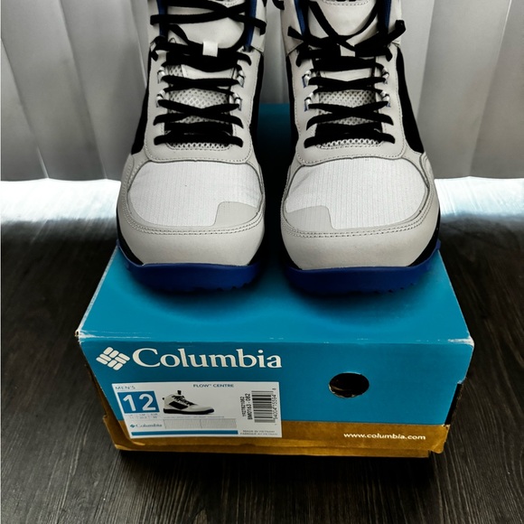 Columbia Hiking Shoes, Mens Size 12 - Picture 2 of 5